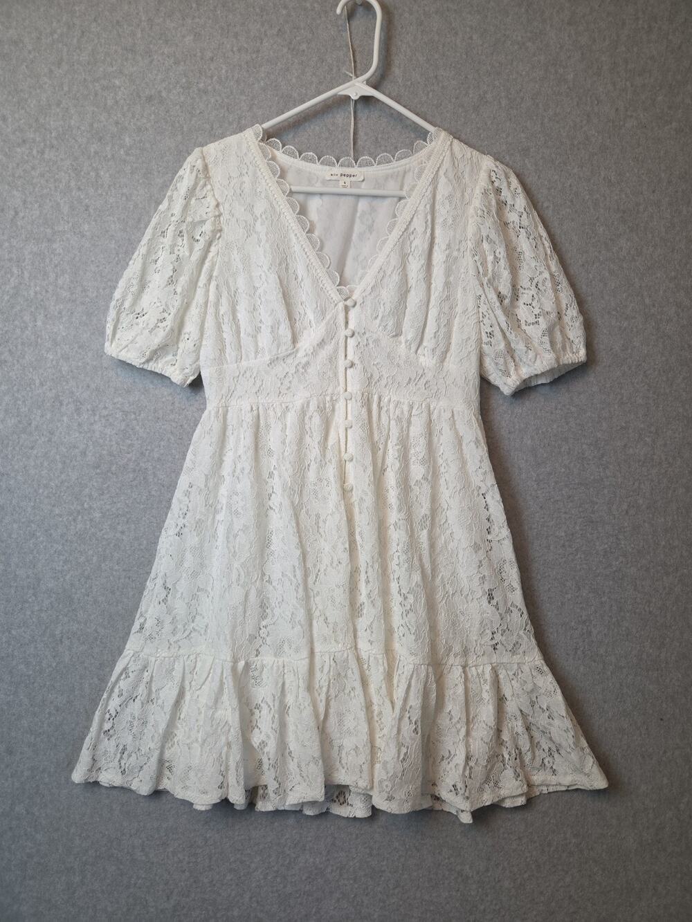 Blu Pepper White Floral Lace SS V Neck Tiered Cottagecore Mini Dress Size Small